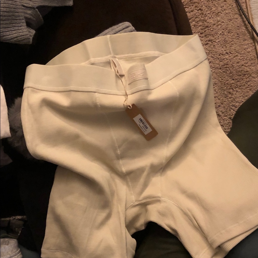 💜Skims Cotton Ribbed boxer- Bone Color - Picture 2 of 4